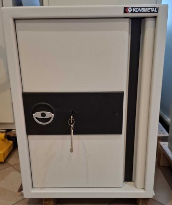 Sejf klasy S1 Konsmetal, ls 67