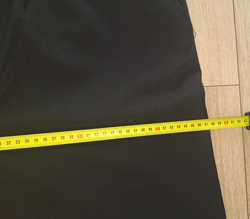 Spodnie czarne r. XL (3)