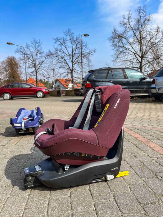 Wózek Muuvo Quick 2.0 + Gondola + fotelik Maxi-Cosi Pebble Pro