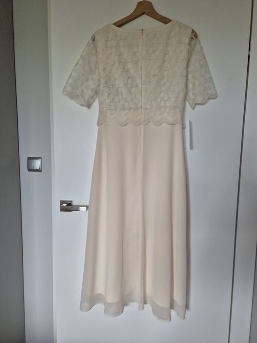 Suknienka Modesta kremowa z włoską koronka
