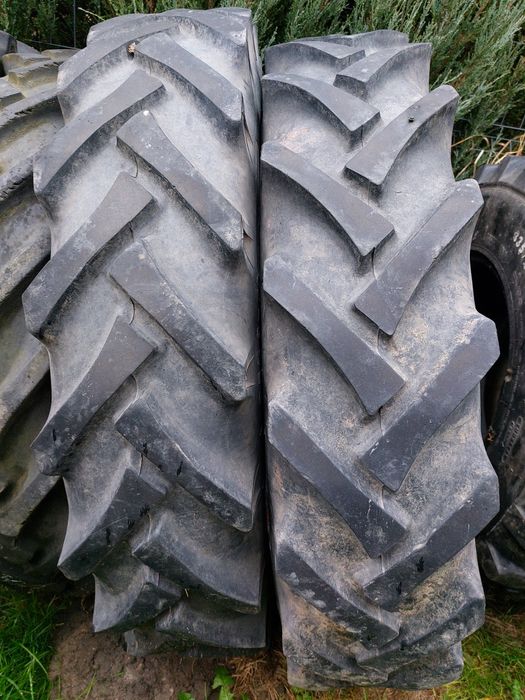 9.5/9-30 Rumaguma Opony używane rolnicze para