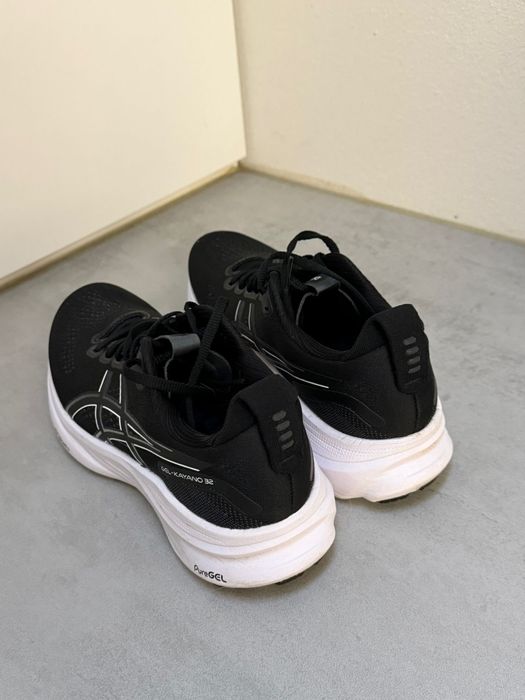 Asics Gelkayano 32 (tamanho 38)