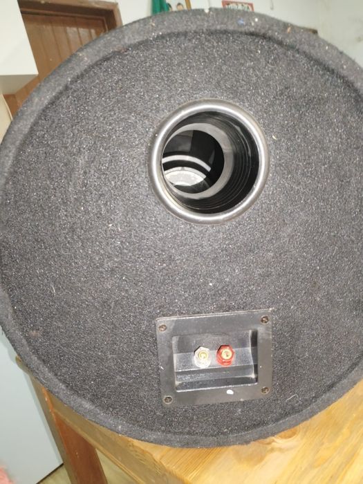 tubo de subwoofer blaupunkt 700 watt