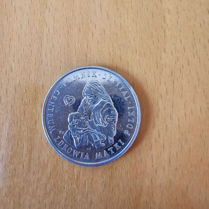 100 zł Pomnik – Szpital Centrum Zdrowia Matki Polki