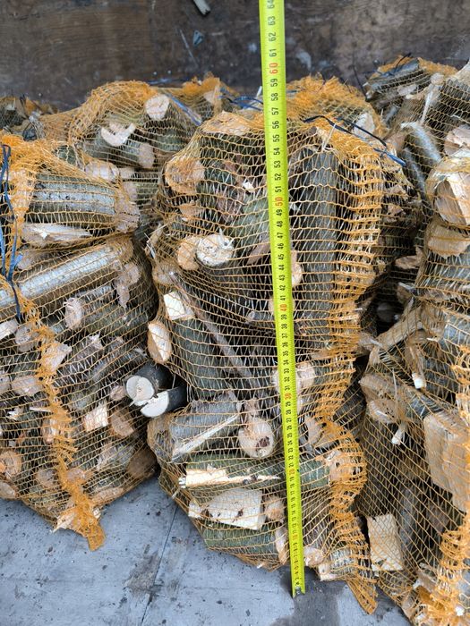 Drewno zrębka opał