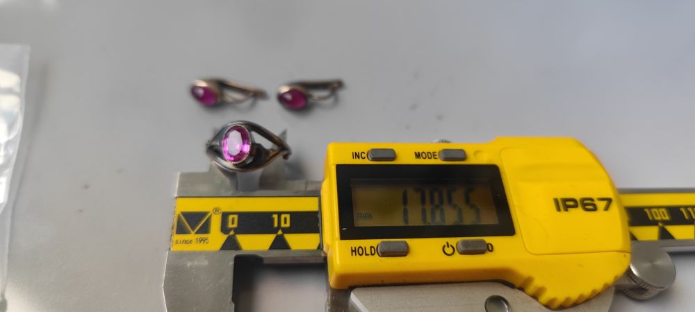 Перстень серебряный   925 бу