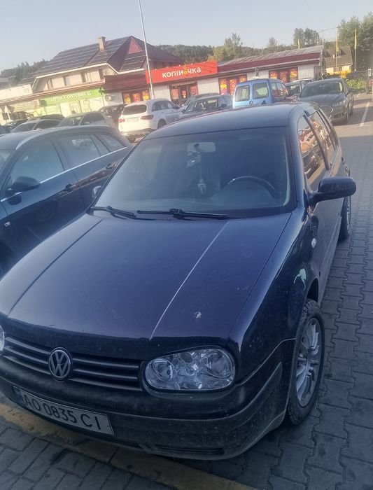 Гольф .Надійний автомобіль повністю обслужений
