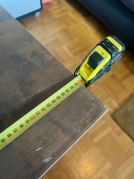 Baú em madeira maciça