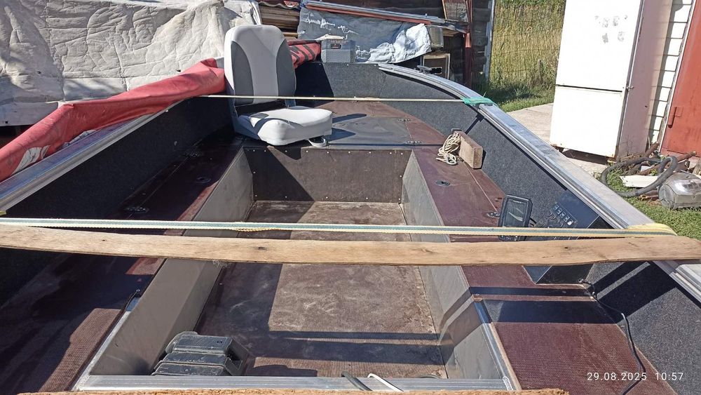 Продам човен windbot 4.0 evo