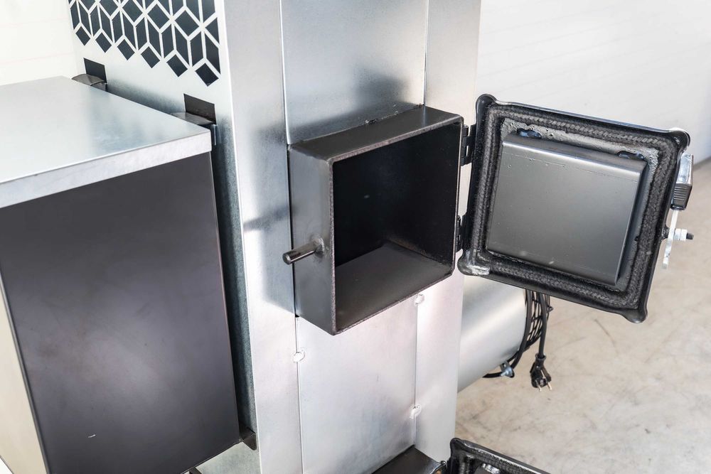 Nagrzewnica warsztatowa na olej i drewno NG20 max.do 100 m2 Koza piec