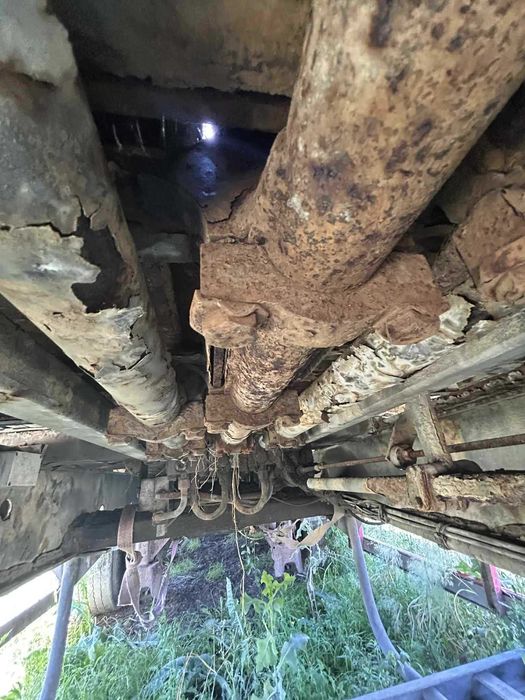 Rozdzielacz hydrauliczny siłownika naczepa ruchoma podloga