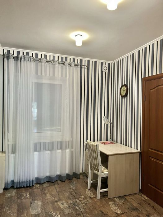 Продаж затишного заміського будинку