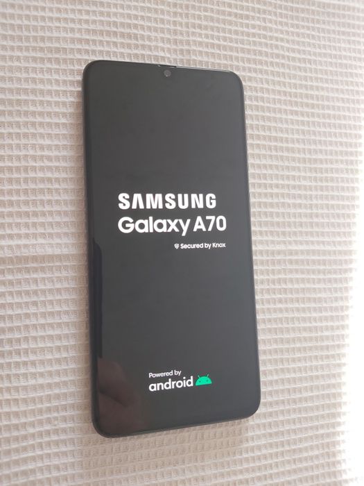 Samsung  galaxy A70
