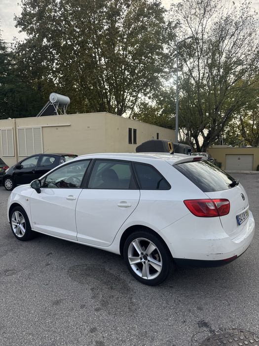 Seat ibiza 1.6 TDI ST foto 3