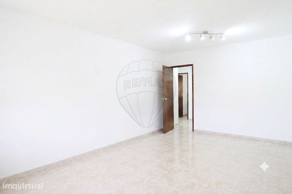 Apartamento T2 para arrendamento