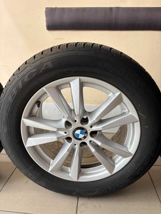 Зимова резина на дисках 255/55 r18