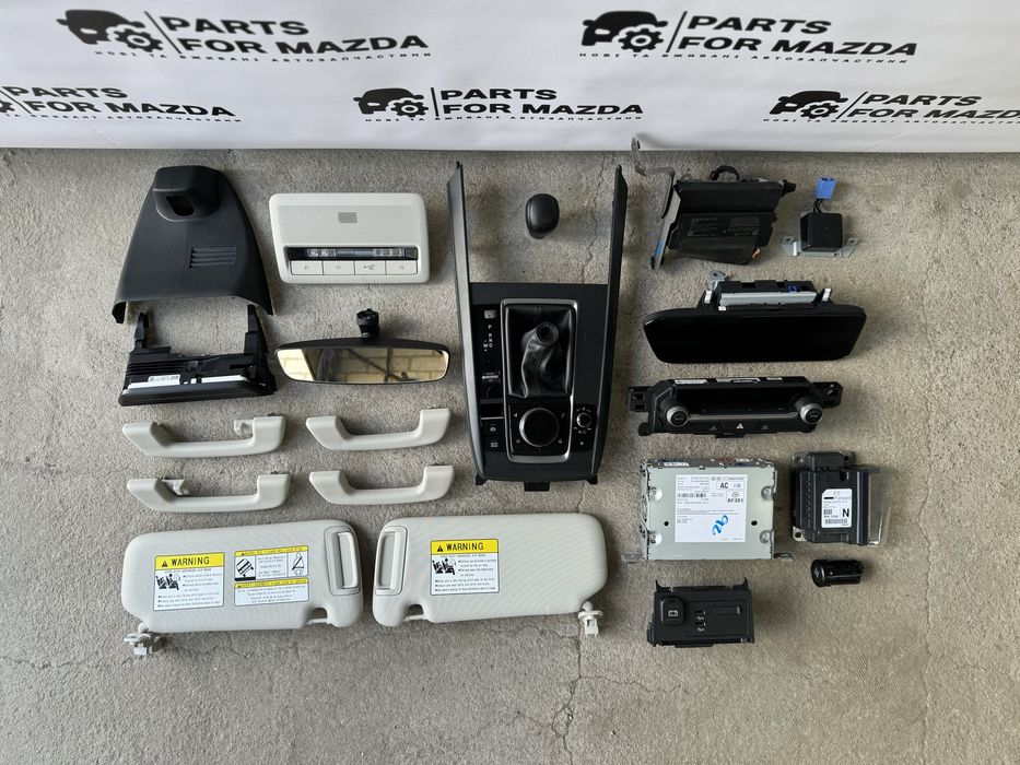 Ручка потолка, плафон, динамик - салон Mazda CX30 3 BP 2020 6 CX5 CX9