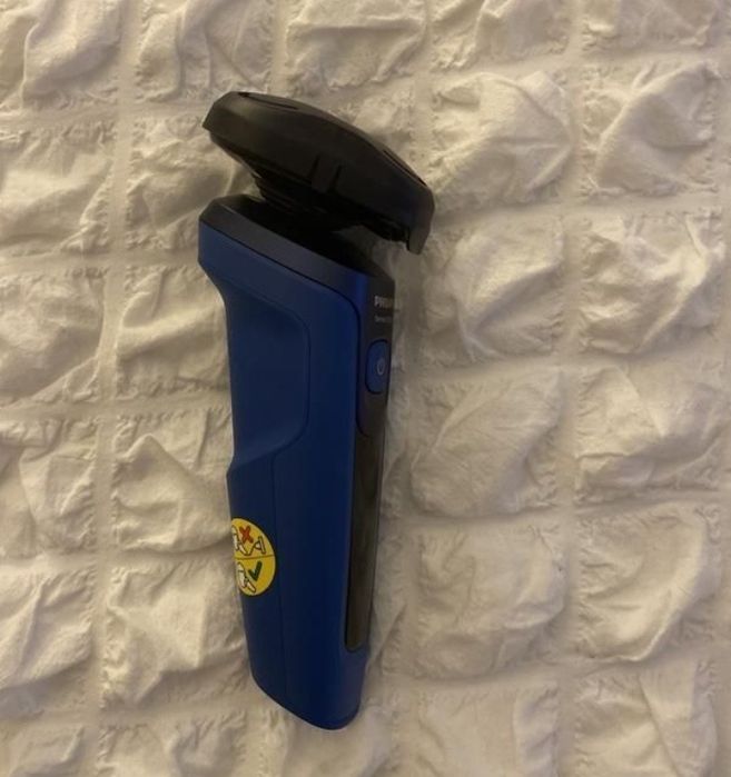 PHILIPS Series 5000