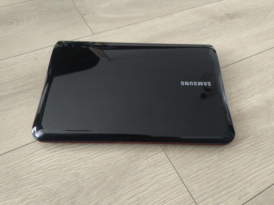 Netbook Samsung  NP-NF110-A01PL, sprawny,.