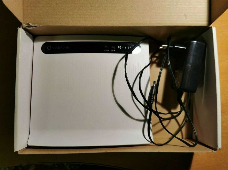 HUAWEI stacjonarny router LTE 800 do internetu 4G zestaw monitoring