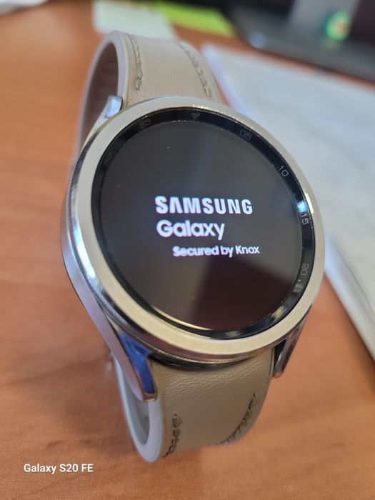 Samsung Galaxy Watch6 Classic 43 mm LTE / eSIM – SM-R955F