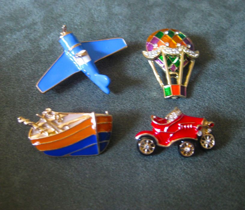 Alfinete / Broche/ Pregadeira Balão NOVO