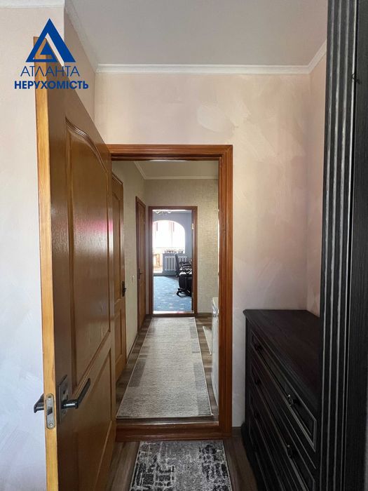 3-кімнатна квартира з ремонтом на проспекті Соборності!!!