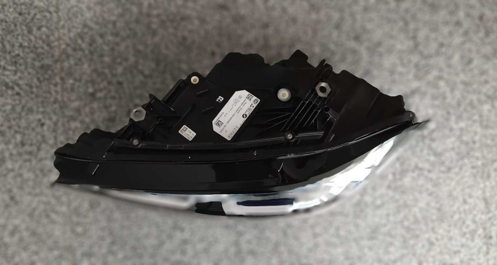 Farol BMW 3 LED Adaptativo Matrix Original esquerdo/direito