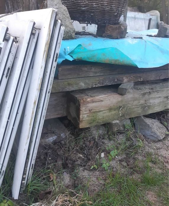 Drzewo belki deski LOFT ze 100 letniego domu