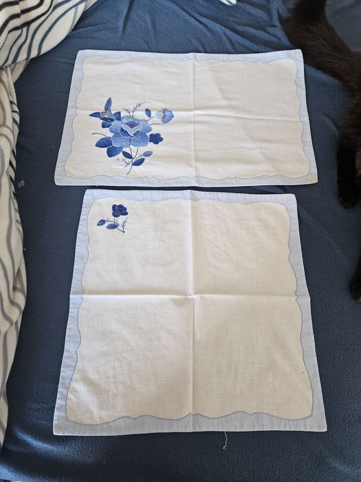 Naperons vários bordados