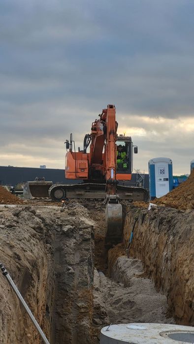 Usługi koparko ładowarką,  układanie kostki brukowej . Prace