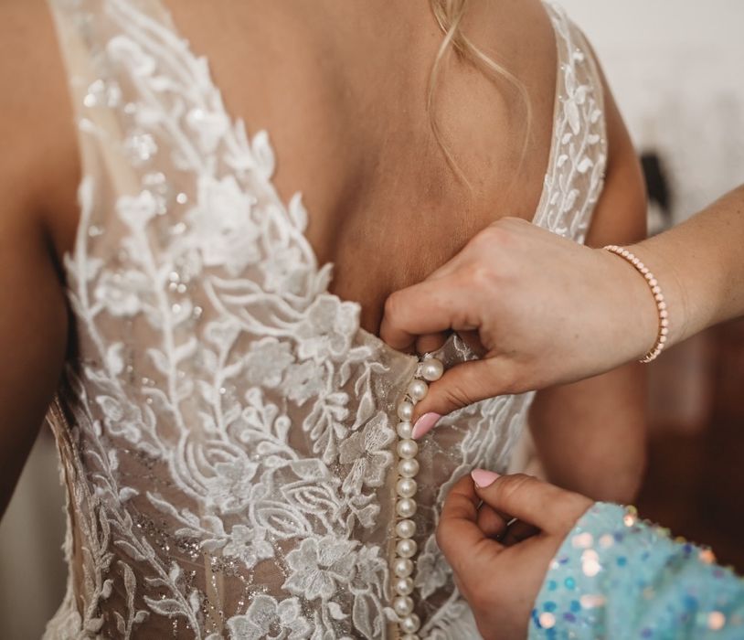 Suknia ślubna rozm. M z koronką + dodatki