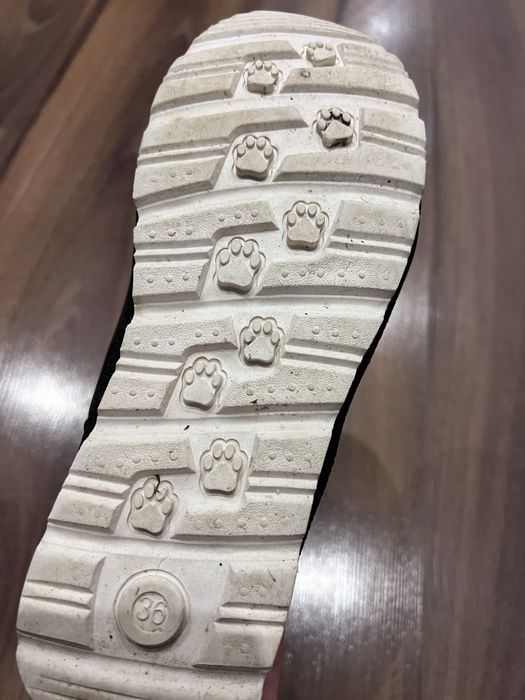 Обувь на девочку