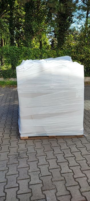 Drzewo opałowe sosna suche.