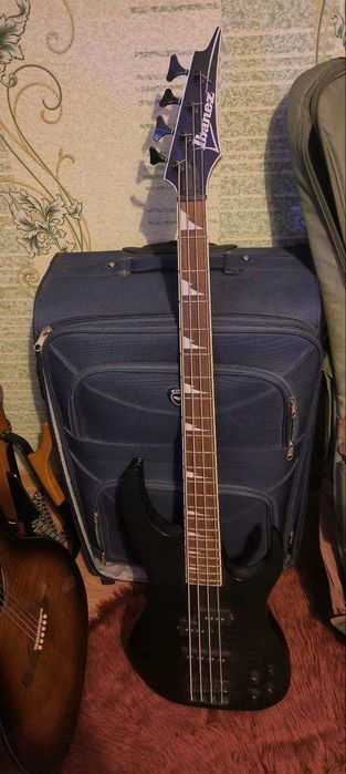 Ibanez bass Rgb300