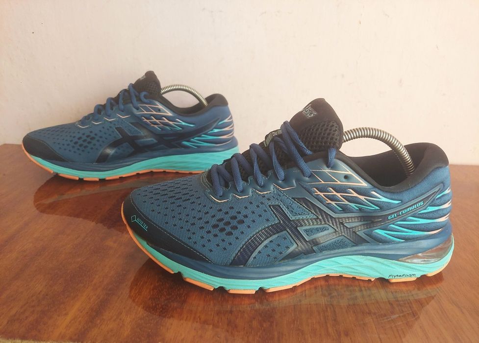 Кроссовки бігові фірми Asics GEL-CUMULUS 21 на GoreTex оригінал

65()/