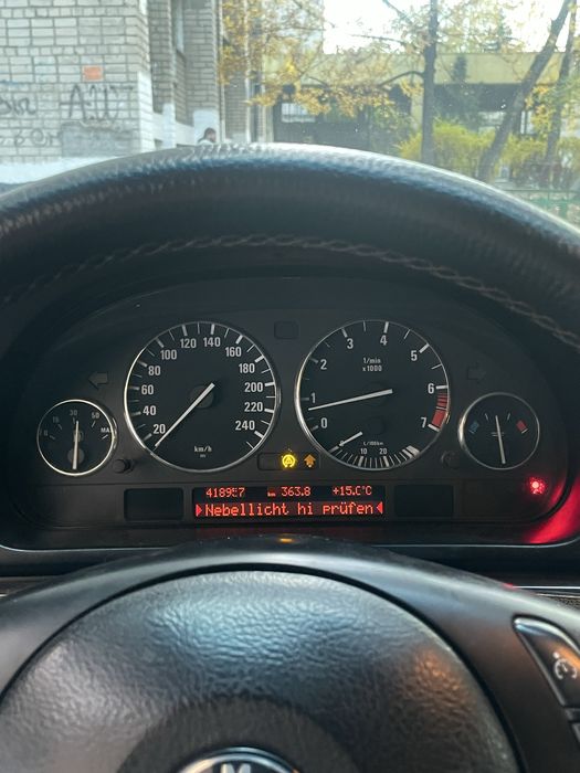 BMW E39 3.0i MT