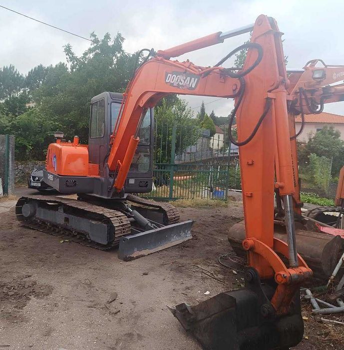 Giratória DOOSAN DH55 V