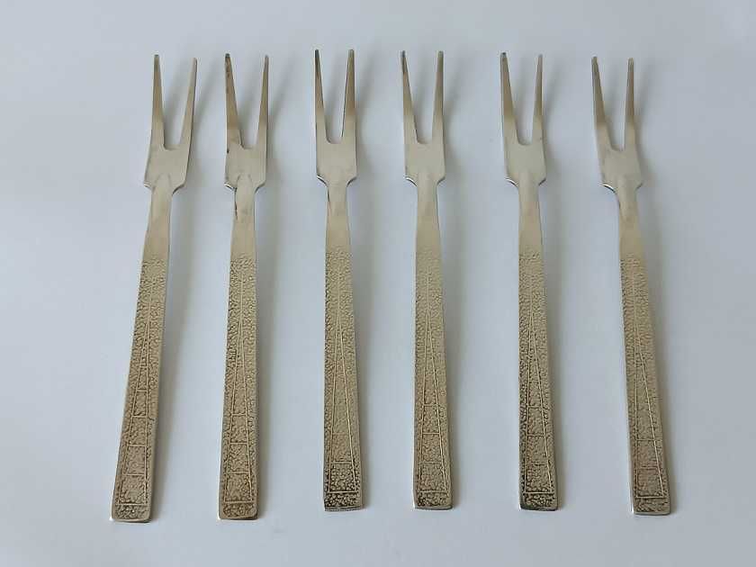 widelczyki do owoców lub zakąsek (platerowane) 6szt. kpl PRL