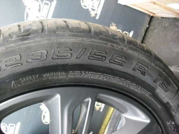 Range Rover Evoque Jantes 19 pneus continental