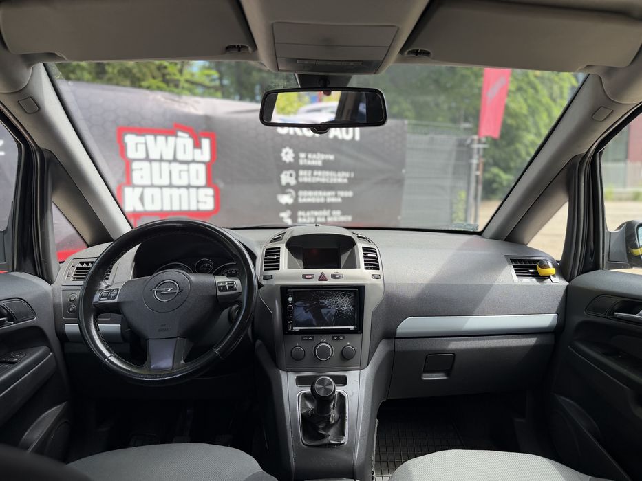 Opel Zafira 1.9 Diesel 2006 7 Osób Bluetooth Alufelgi Pakowna Niskie Spalanie