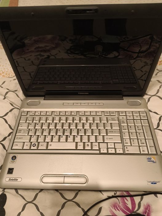 laptop Toshiba Satellite