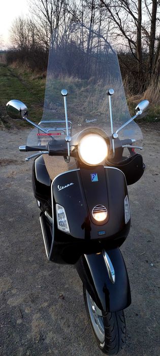 VESPA Gts 250 ie 2009r. NISKI PRZEBIEG; Bez uszkodzeń;
