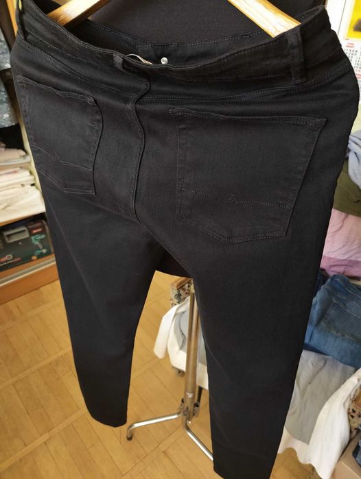 Джинсы Asos jeans United Kingdom w32 stretch black.
