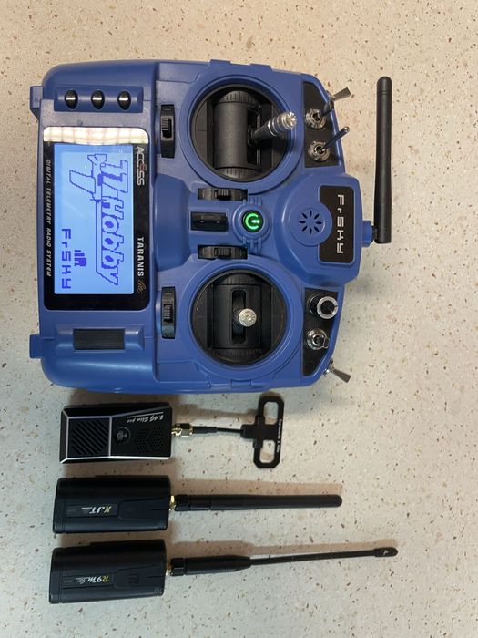 Nadajnik FrSky Taranis X9 Lite ACCESS i D16 + 3 moduły ELRS, XJT, R9M + gratis