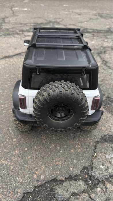 Машинка на радіокеруванні HB Toys R1004 Ford Bronco 1:10