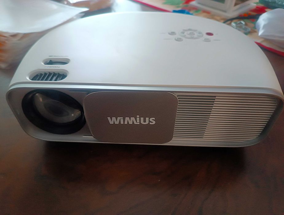 Wimius S4, 1080P Video Projector + Chromecast com Google TV