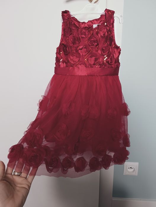 Piękna sukienka z kwiatkami 3D rozmiar 98