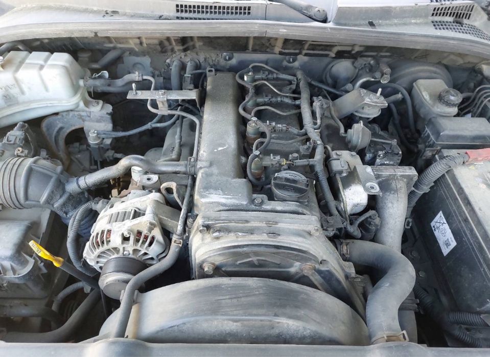 Мотор двигун двигатель KIA SORENTO HYUNDAI H-1 2.5 crdi D4CB 140 к.с
