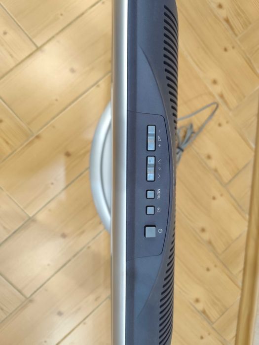 Телевизор SHARP LC-20SH2E 20 дюймов.